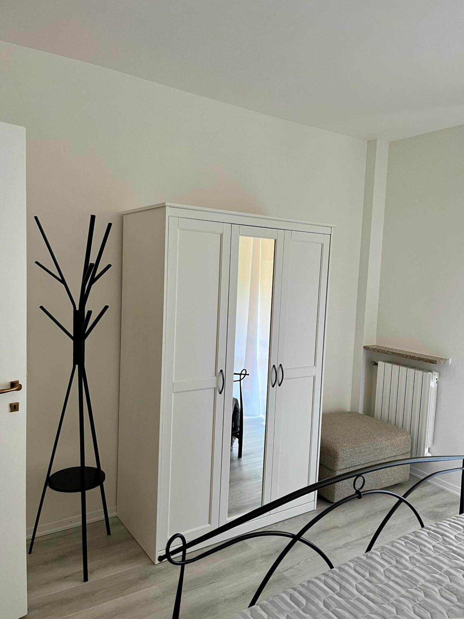 Lake & Nature Apartment Испра Екстериор снимка