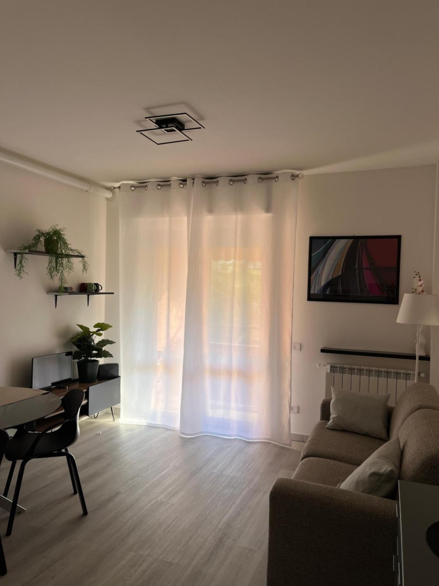Lake & Nature Apartment Испра Екстериор снимка